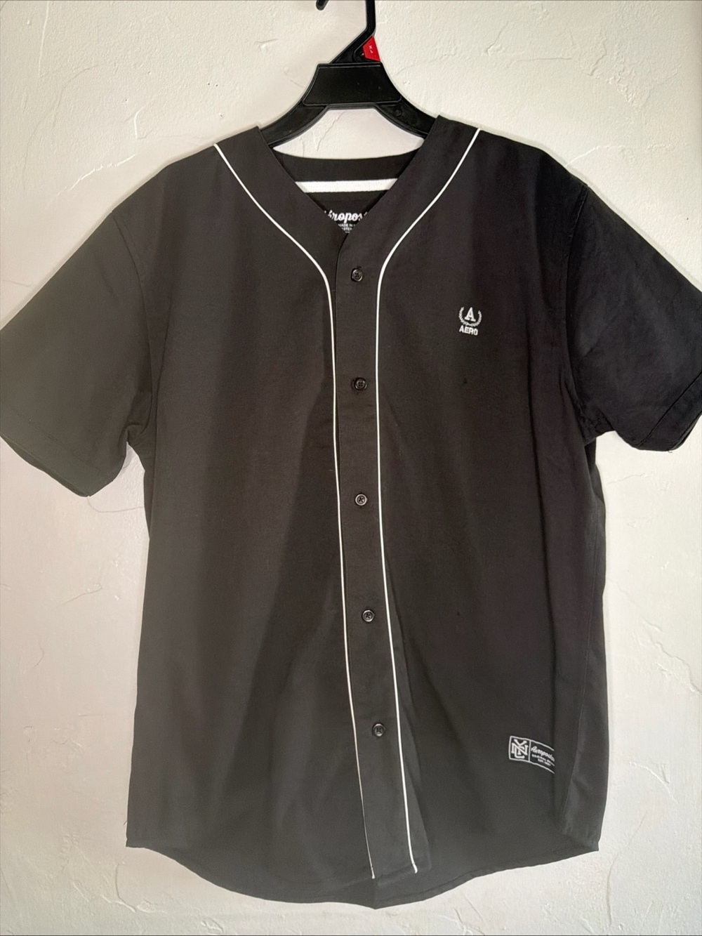 Aeropostale Black Short-Sleeve Baseball Jersey with White Piping